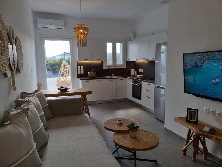 Kryni Deluxe Houses 阿达玛斯 外观 照片