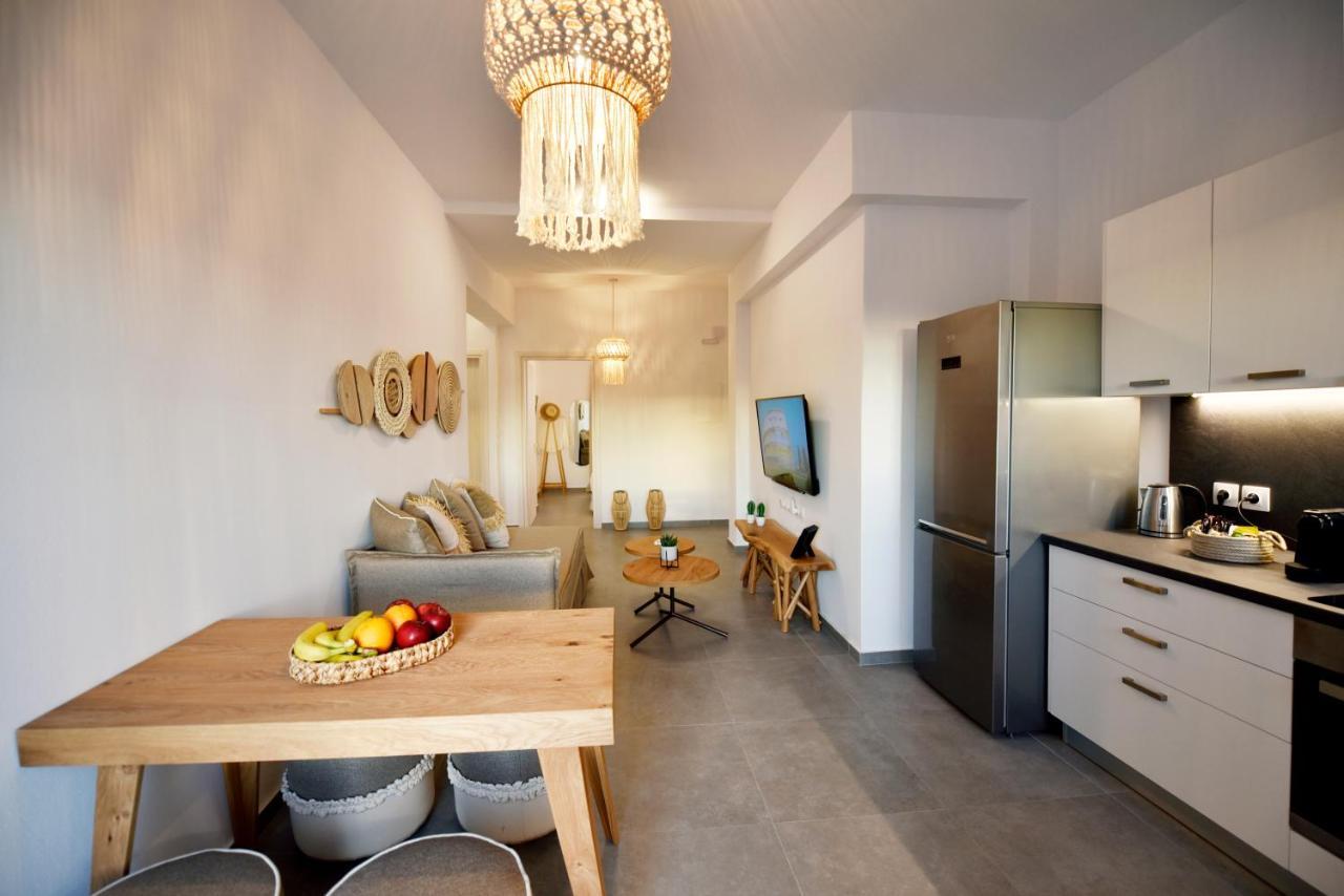 Kryni Deluxe Houses 阿达玛斯 外观 照片